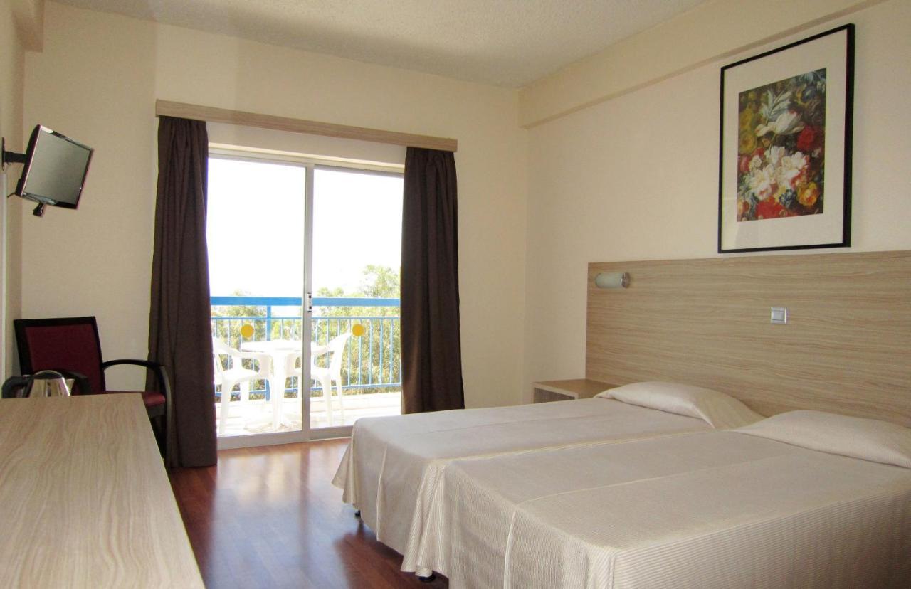 Marina Hotel Ayia Napa Ngoại thất bức ảnh