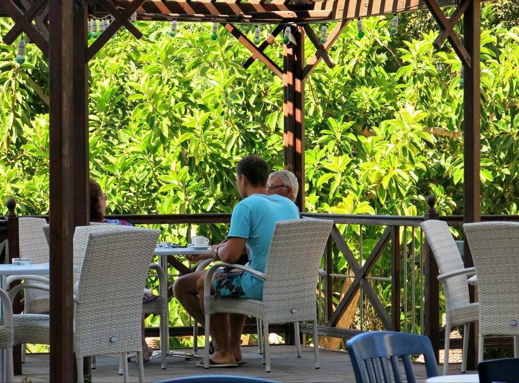 Marina Hotel Ayia Napa Ngoại thất bức ảnh
