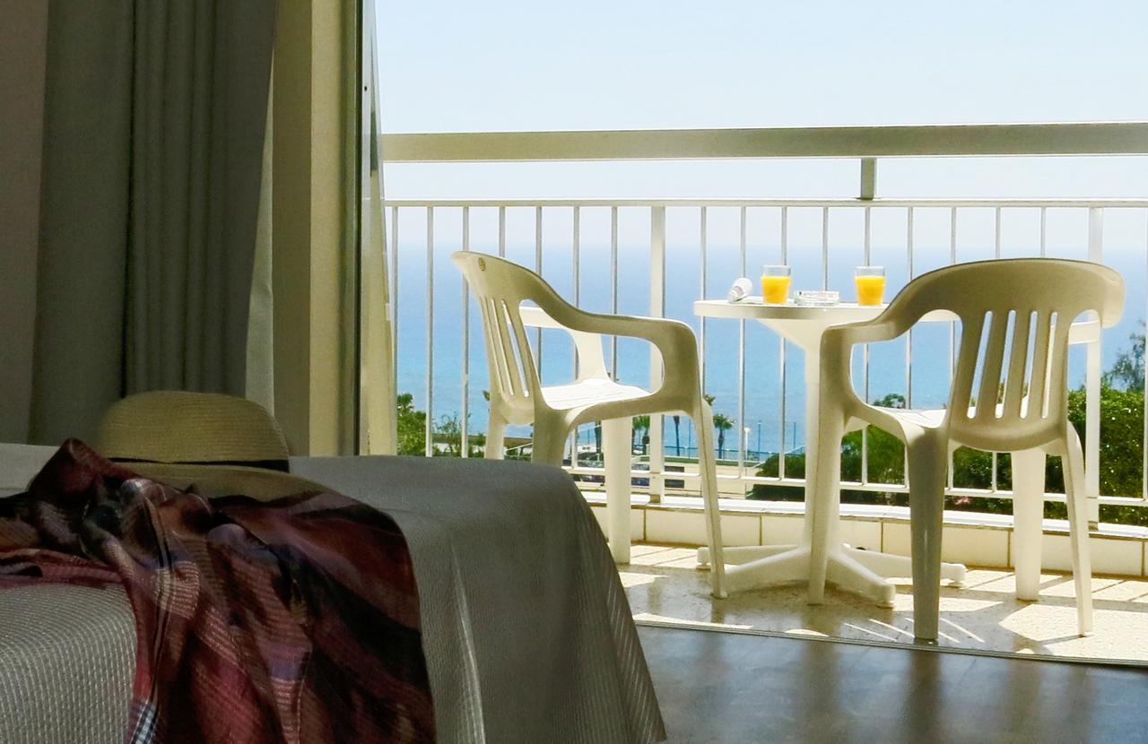 Marina Hotel Ayia Napa Ngoại thất bức ảnh