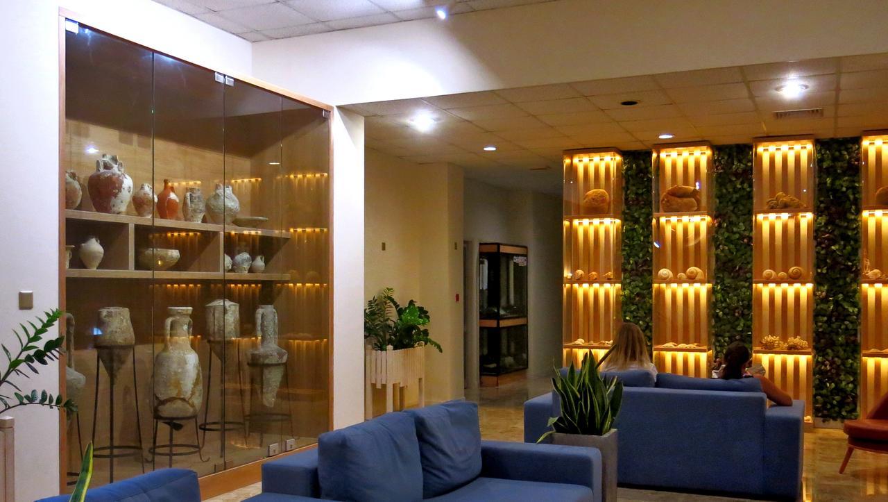 Marina Hotel Ayia Napa Ngoại thất bức ảnh