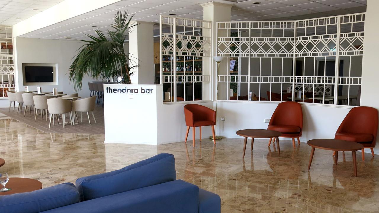 Marina Hotel Ayia Napa Ngoại thất bức ảnh